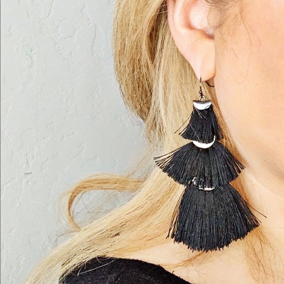 Layered Thread Tassel Earrings. - Picture 1 of 4